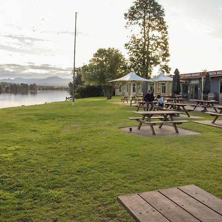 Moruya Waterfront Hotel Motel 외부 사진