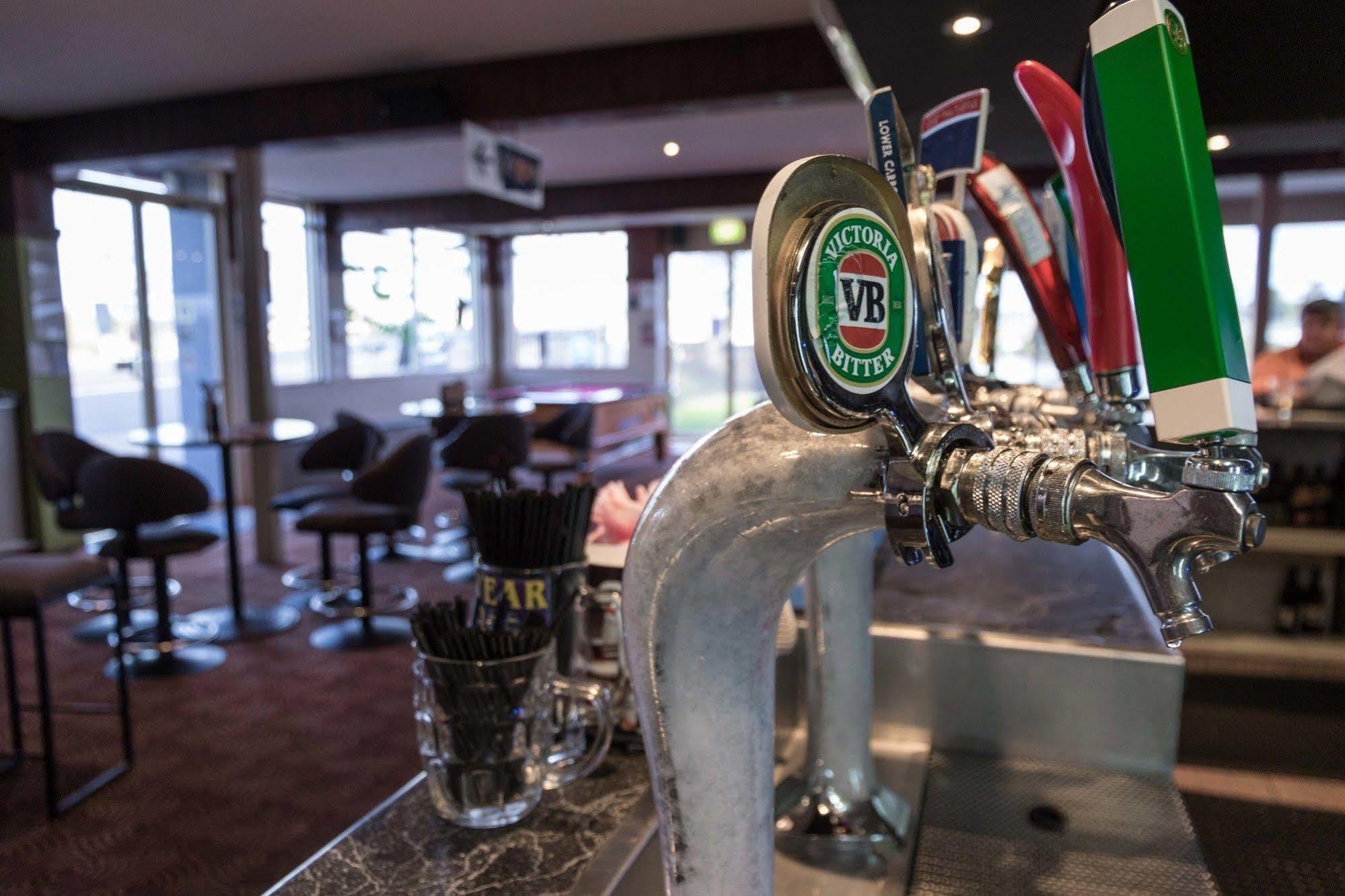 Moruya Waterfront Hotel Motel 외부 사진
